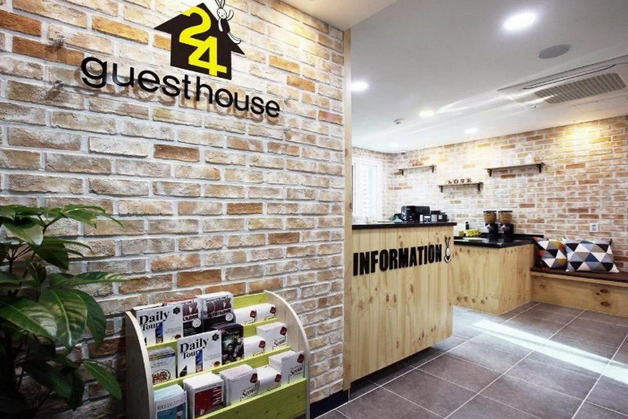 Hotel 24 Guesthouse Myeongdong Avenue Soul