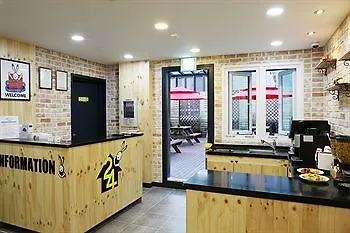 24 Guesthouse Myeongdong Avenue Soul Hotel